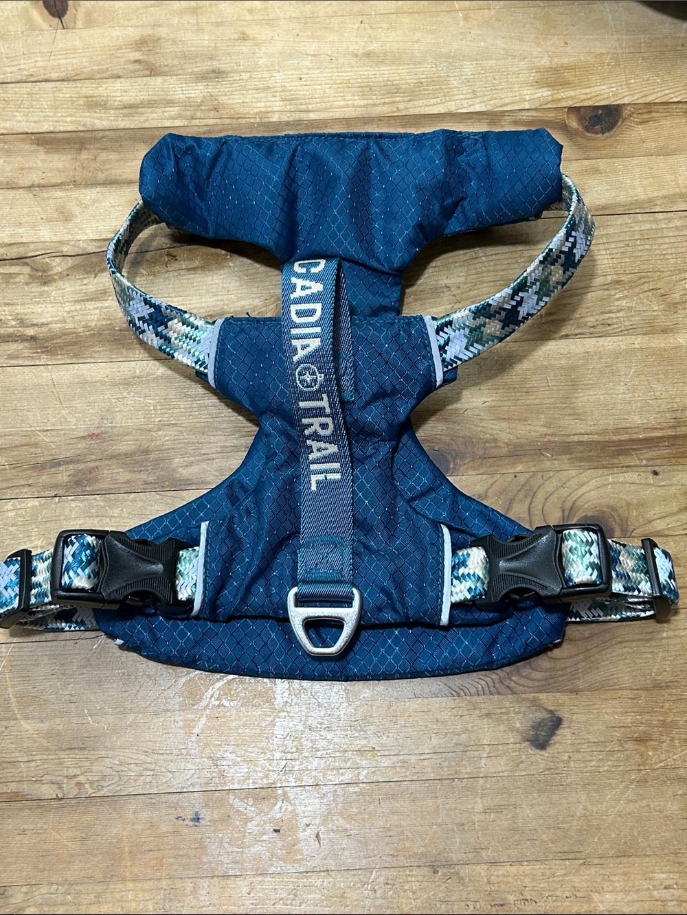 Arcadia Trail Lightweight Dog Harness Medium Mountain Hiking Walks Comfy EUC